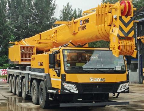 Автокран XCMG 100KS
